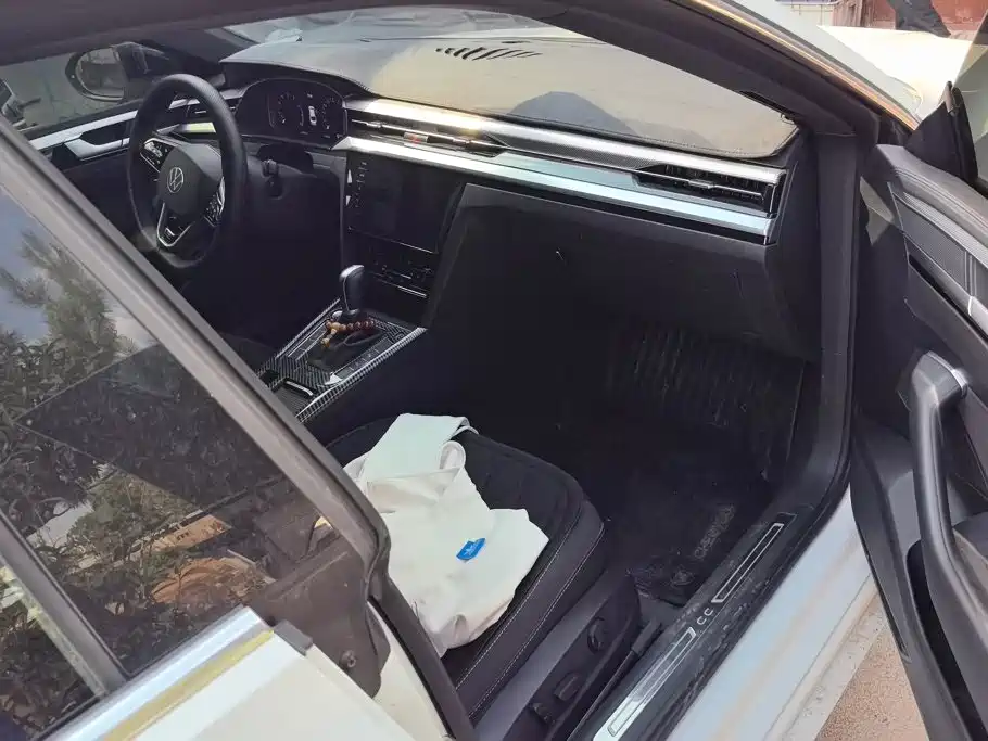 Volkswagen CC — миниатюра 8