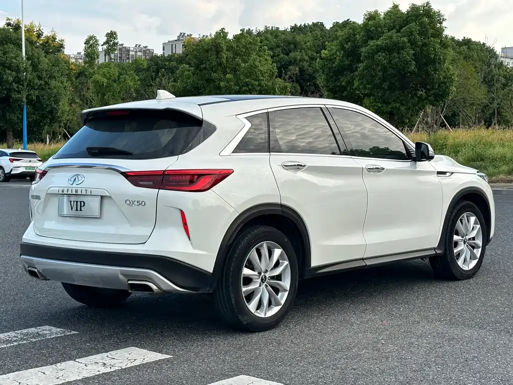 Infiniti QX50 — миниатюра 5
