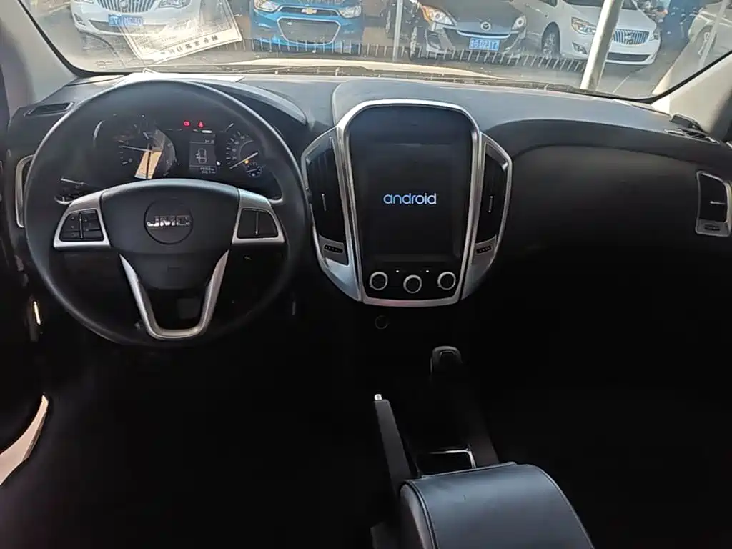 JMC Yuhu 5 — миниатюра 10