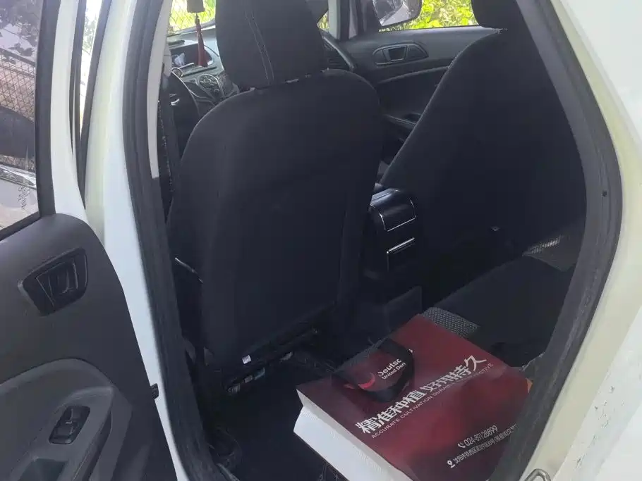 Ford Ecosport — миниатюра 11