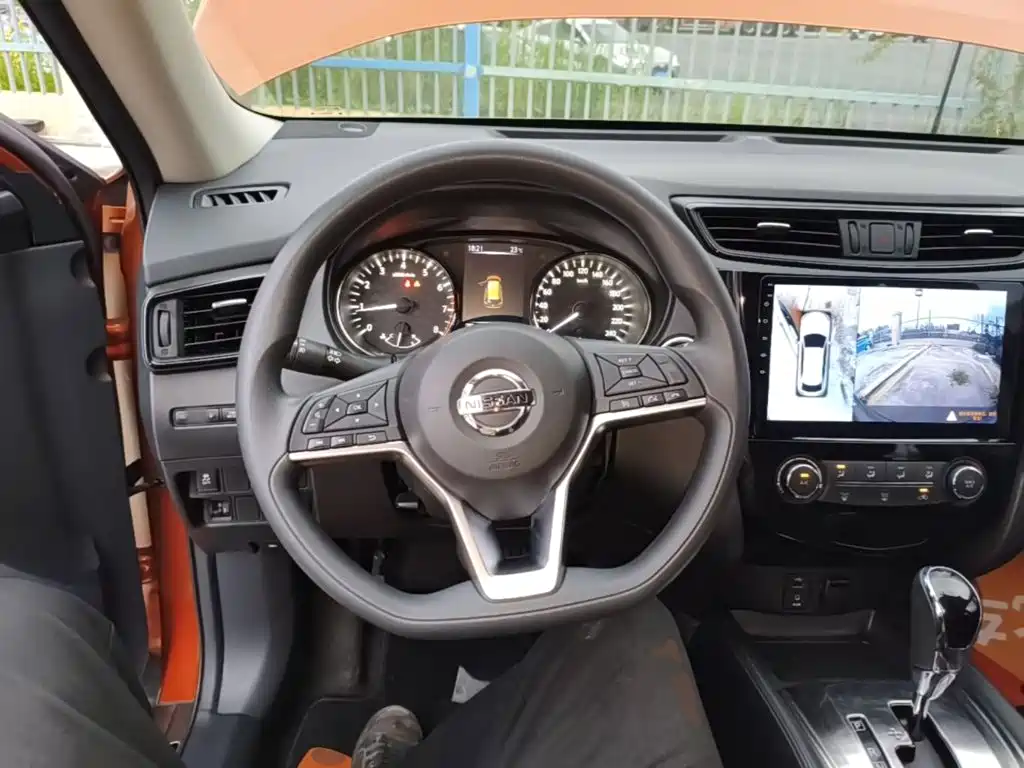 Nissan X-Trail — миниатюра 11
