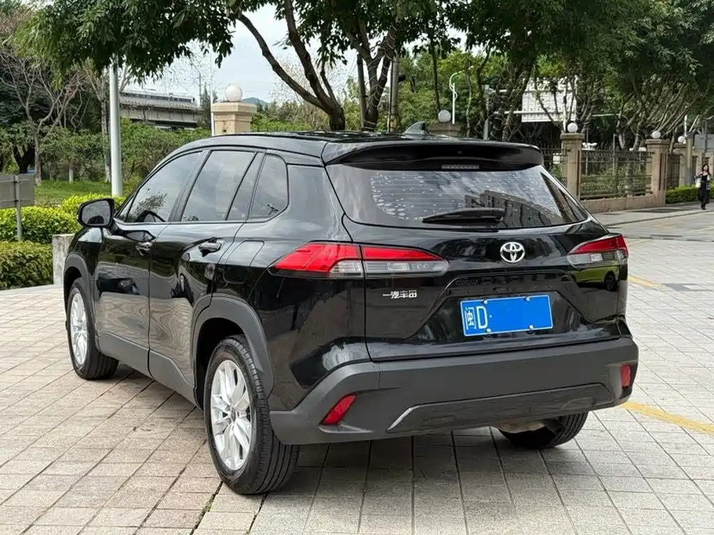 Toyota Corolla Cross — миниатюра 4