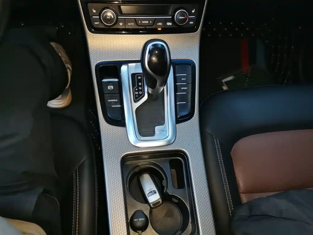 Geely Emgrand GS — миниатюра 14