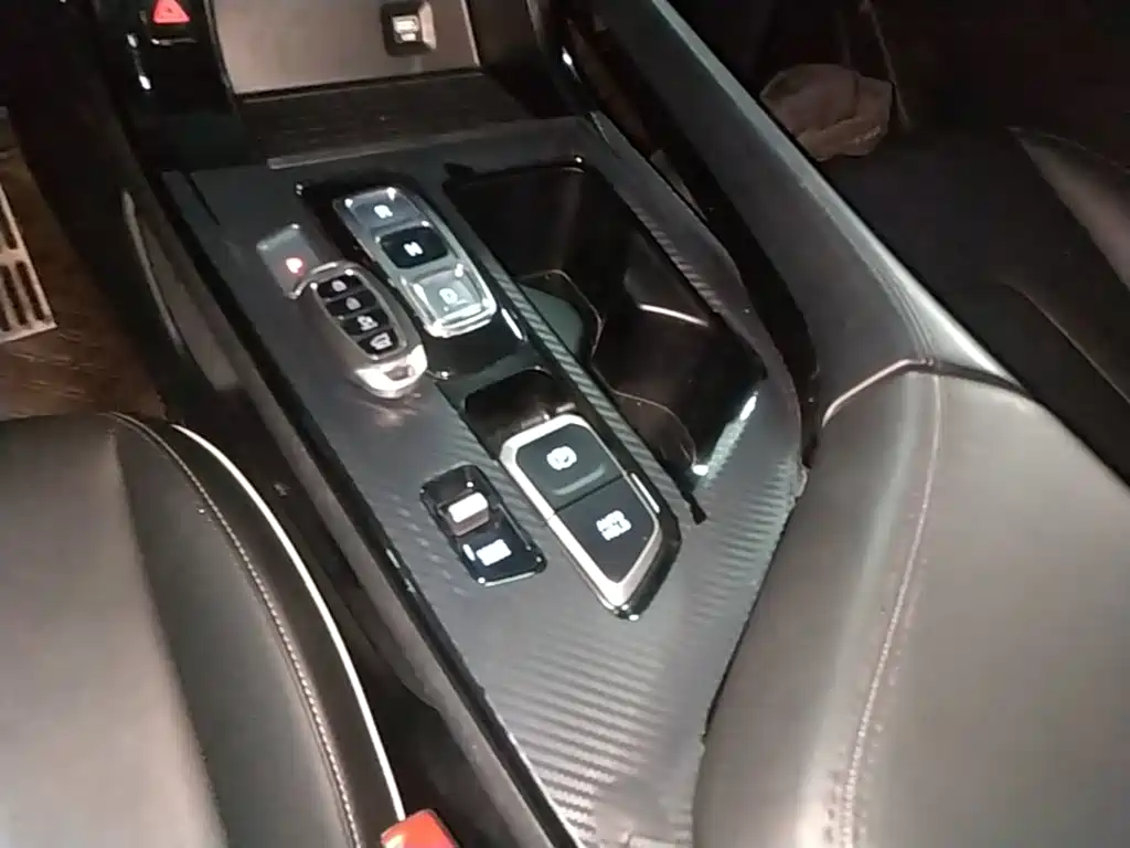 Hyundai Custo — миниатюра 14