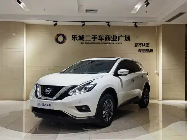 NISSAN LOULAN