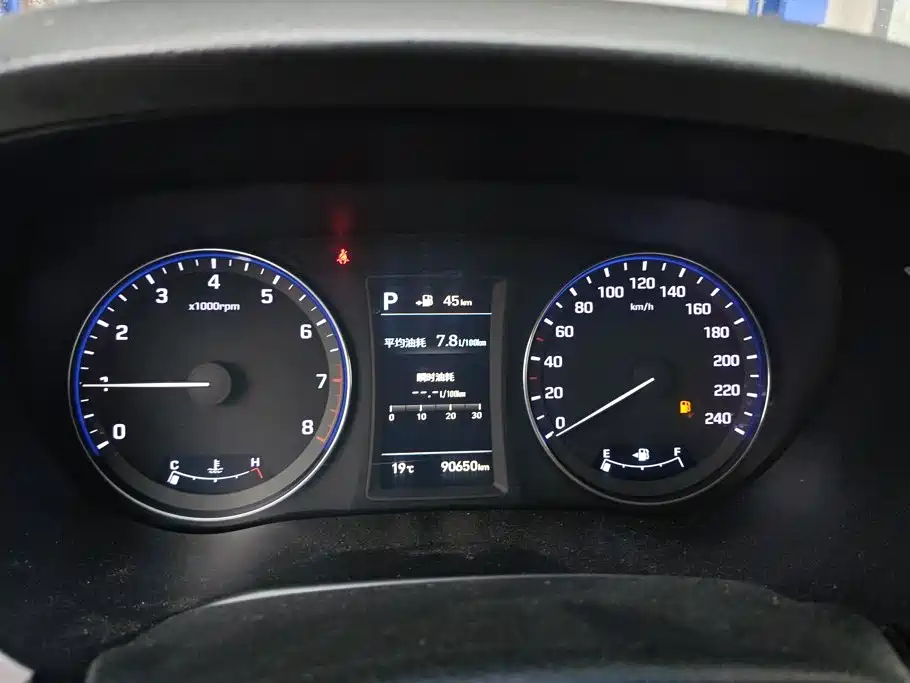 Hyundai Mistra — миниатюра 14