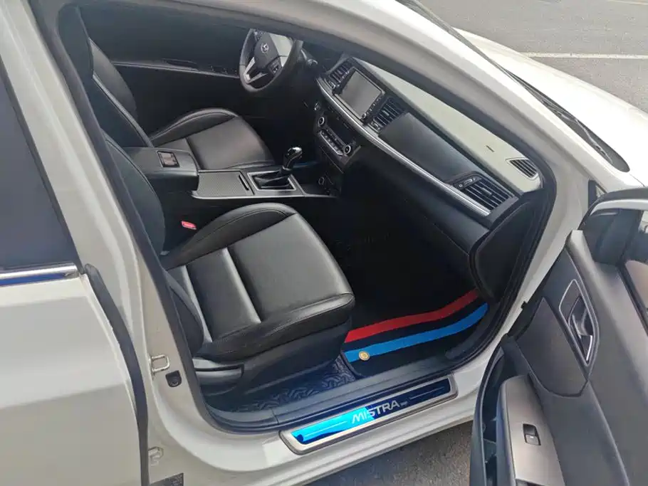 Hyundai Mistra — миниатюра 8