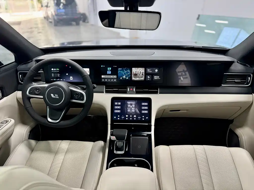 Li Auto Li ONE — миниатюра 15