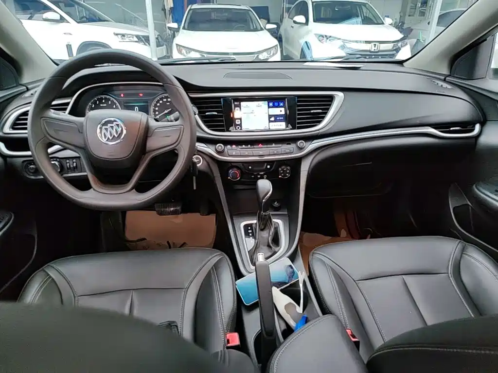 Buick Excelle — миниатюра 10