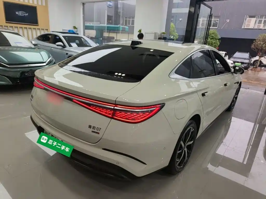 BYD Seal 07 DM-i — миниатюра 7