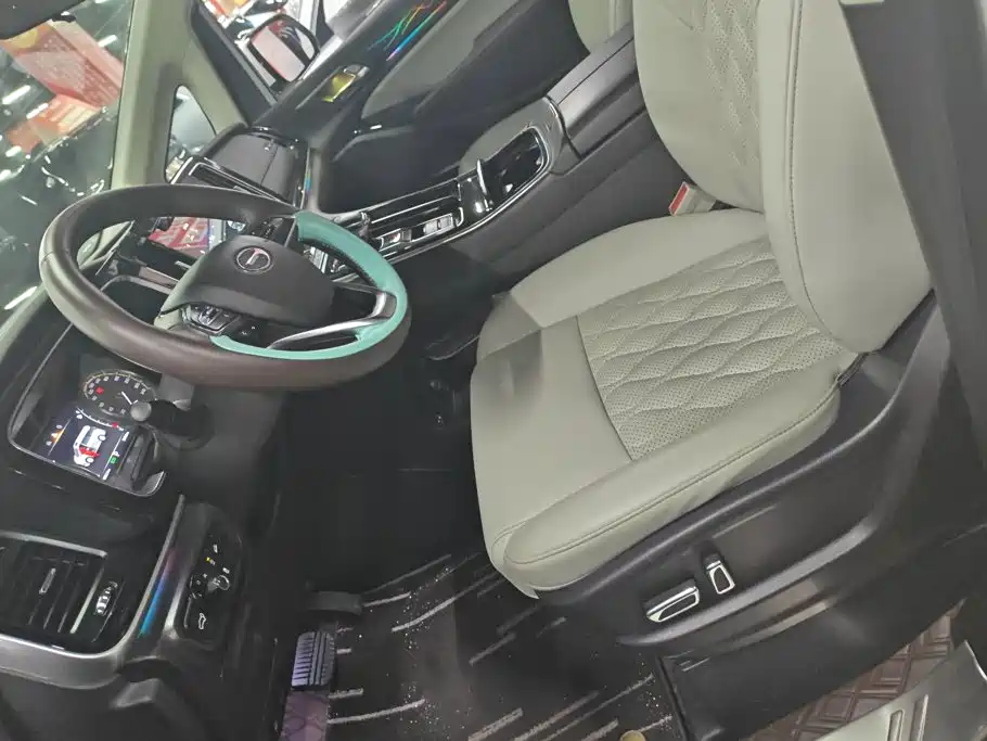 GAC Motor Trumpchi M8 — миниатюра 9