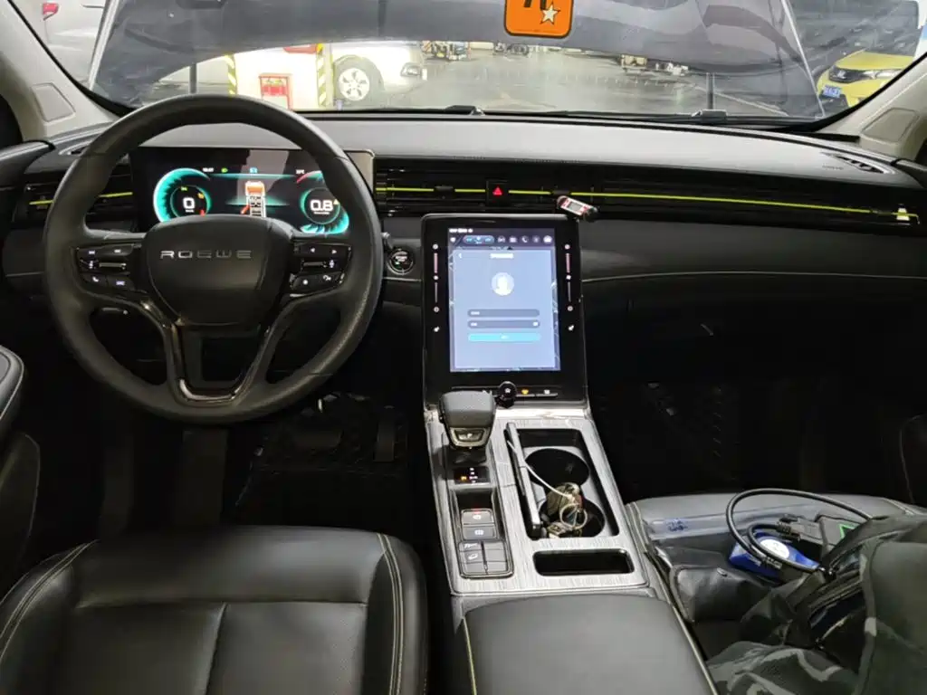 Roewe RX5 — миниатюра 10