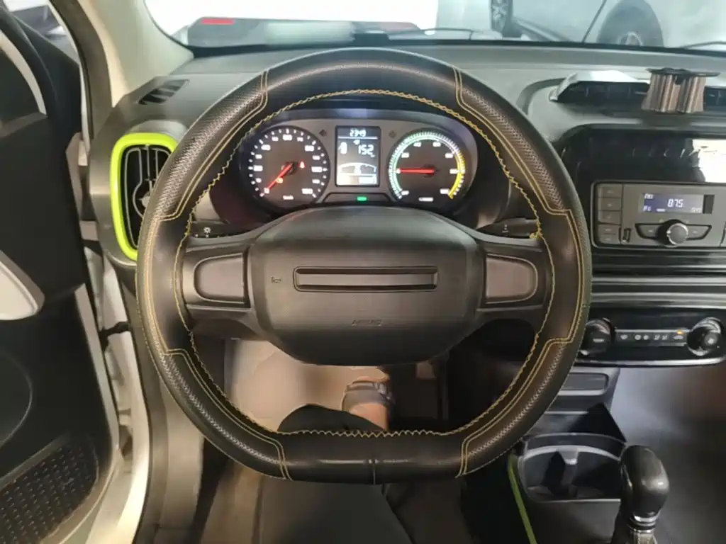 Roewe Clever — миниатюра 11