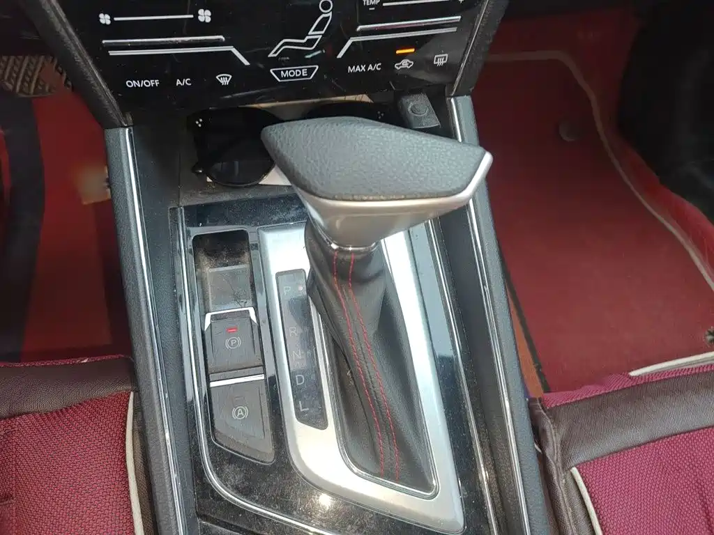 Venucia T60 — миниатюра 7