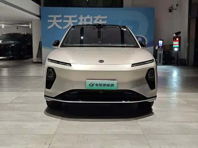 NIO ET9 2025 102kWh