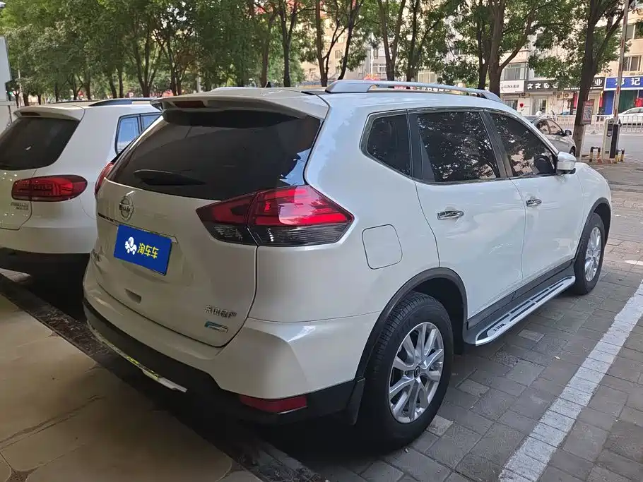 Nissan X-Trail — миниатюра 3