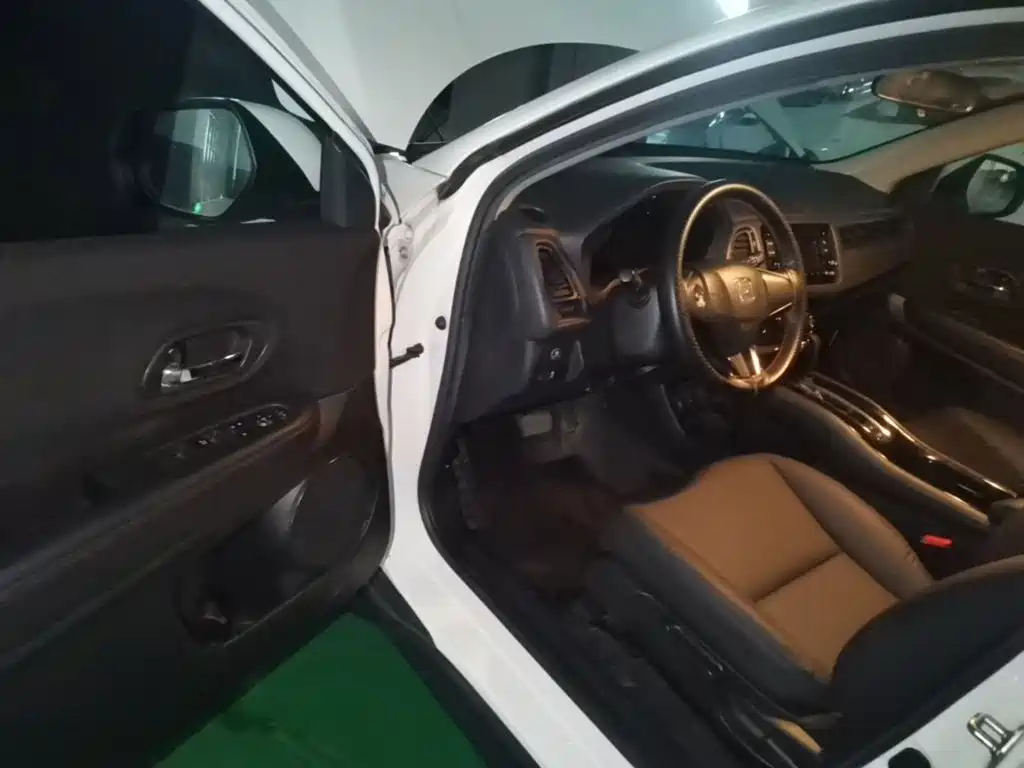 Honda Vezel — миниатюра 12