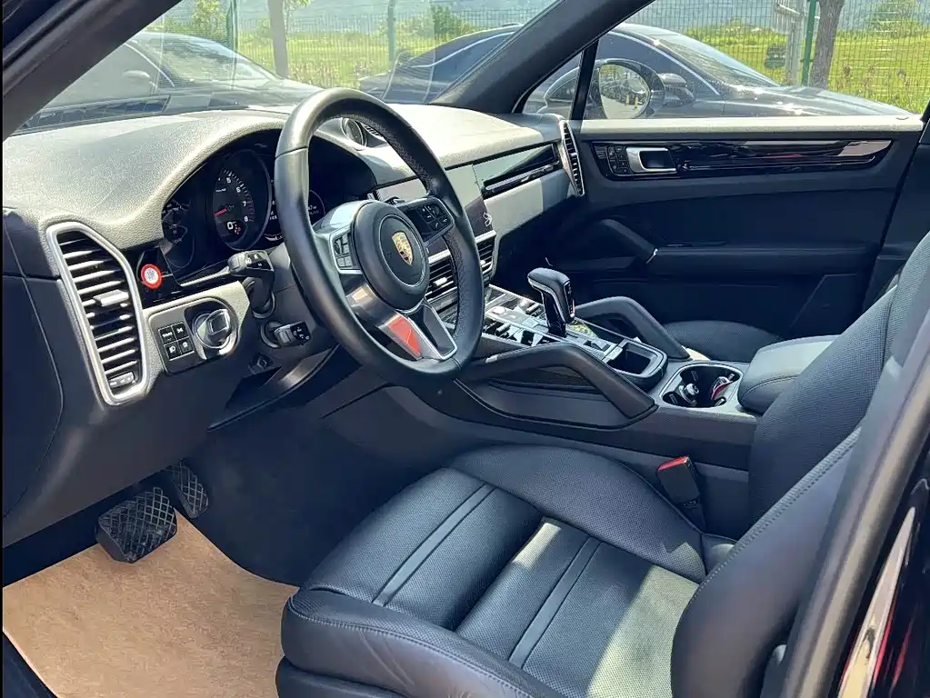 Porsche Cayenne 2019 Cayenne 3.0T
