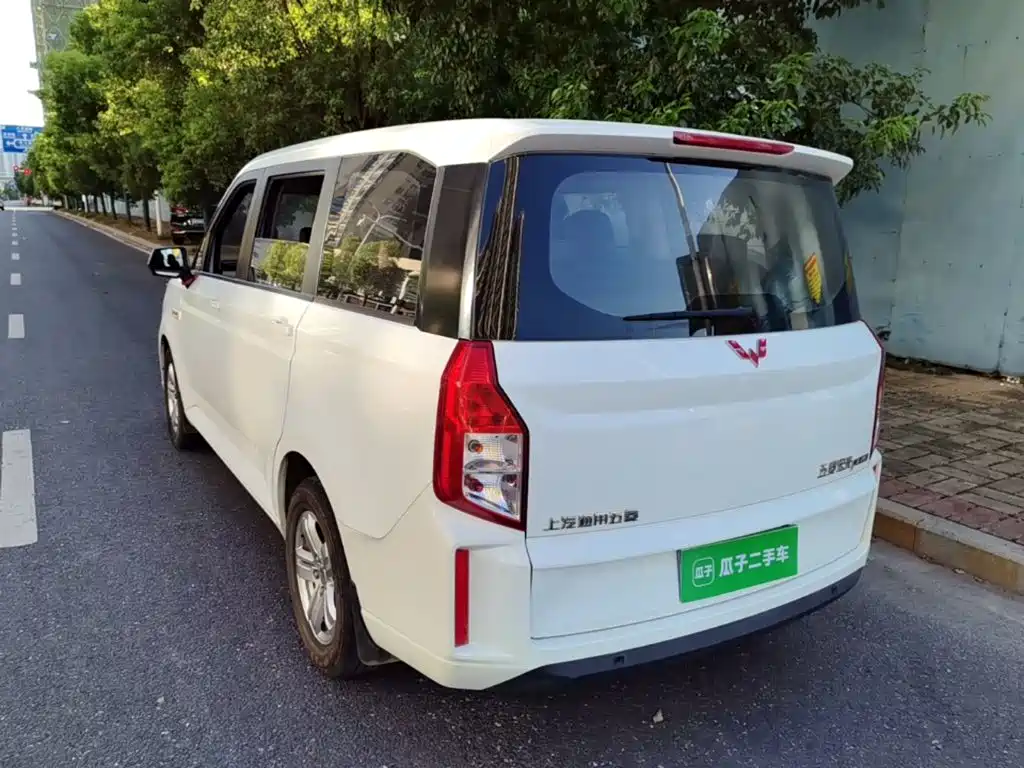 Wuling Hongguang PLUS — миниатюра 5