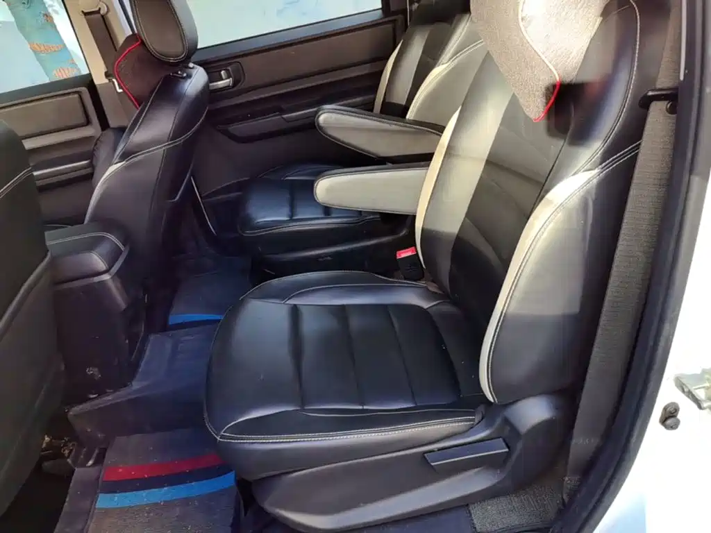 Wuling Hongguang PLUS — миниатюра 17