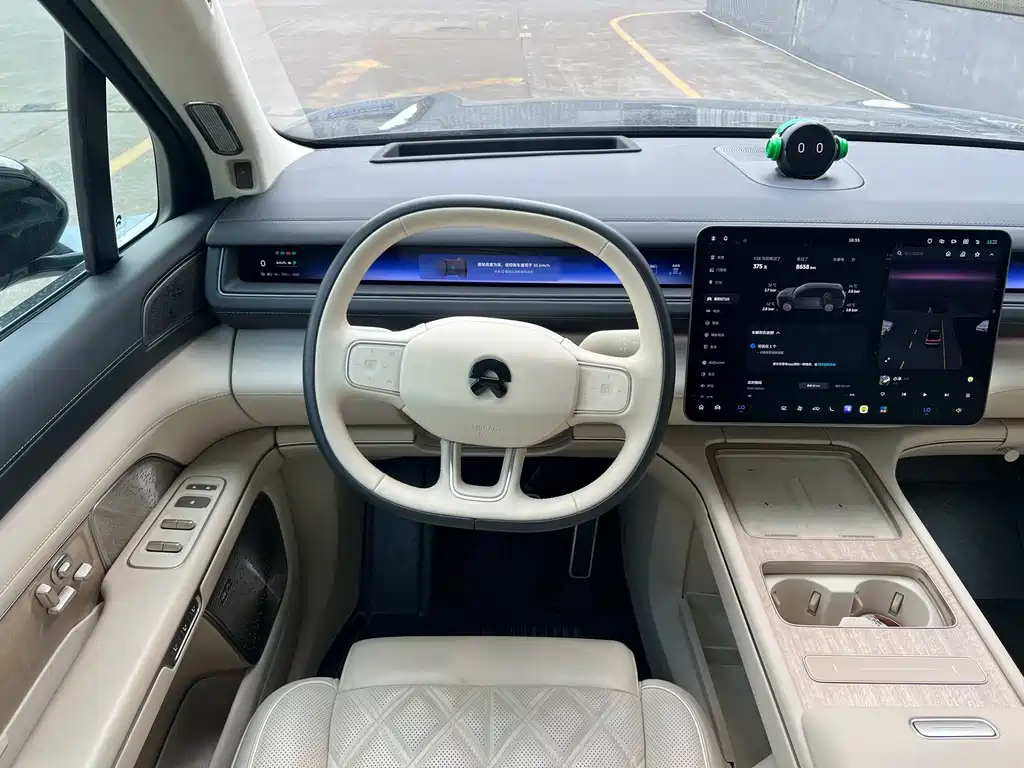 NIO ES8 — миниатюра 18
