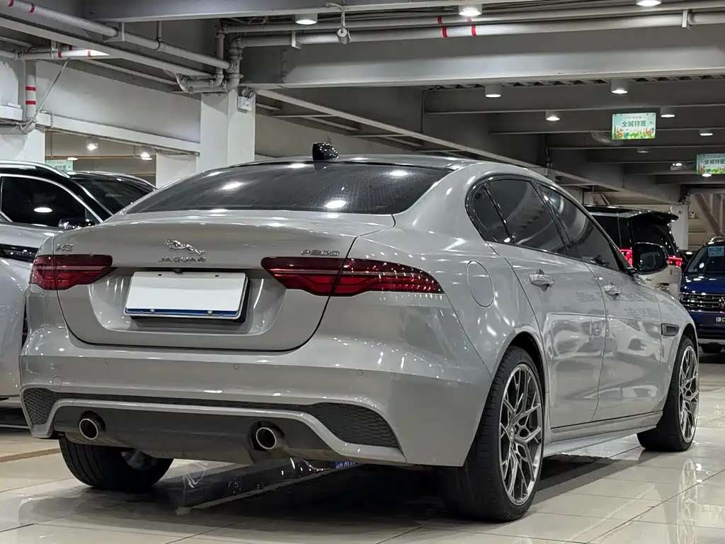 Jaguar XEL — миниатюра 18