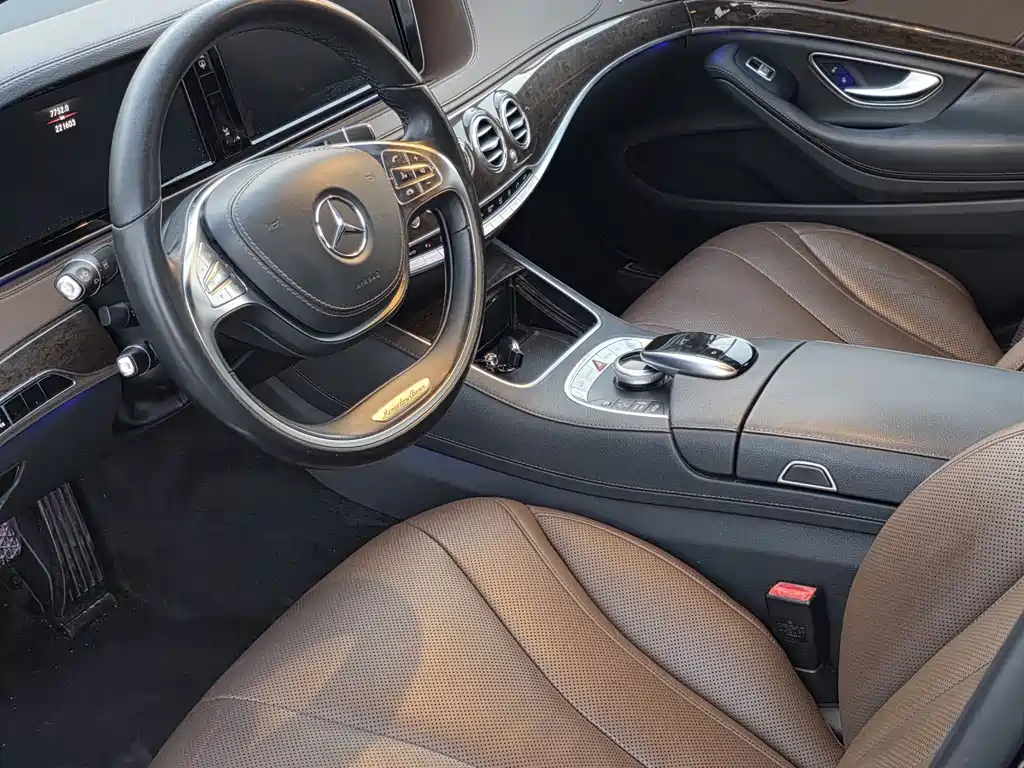 Mercedes-Benz S-Class — миниатюра 9