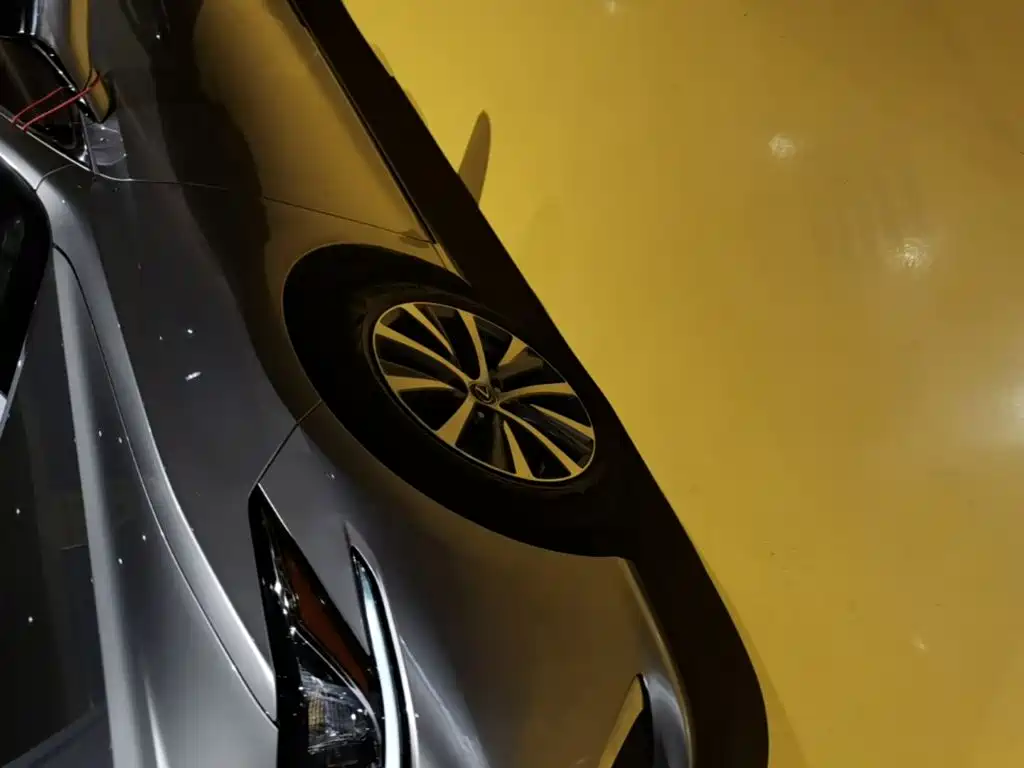 Lexus ES — миниатюра 23