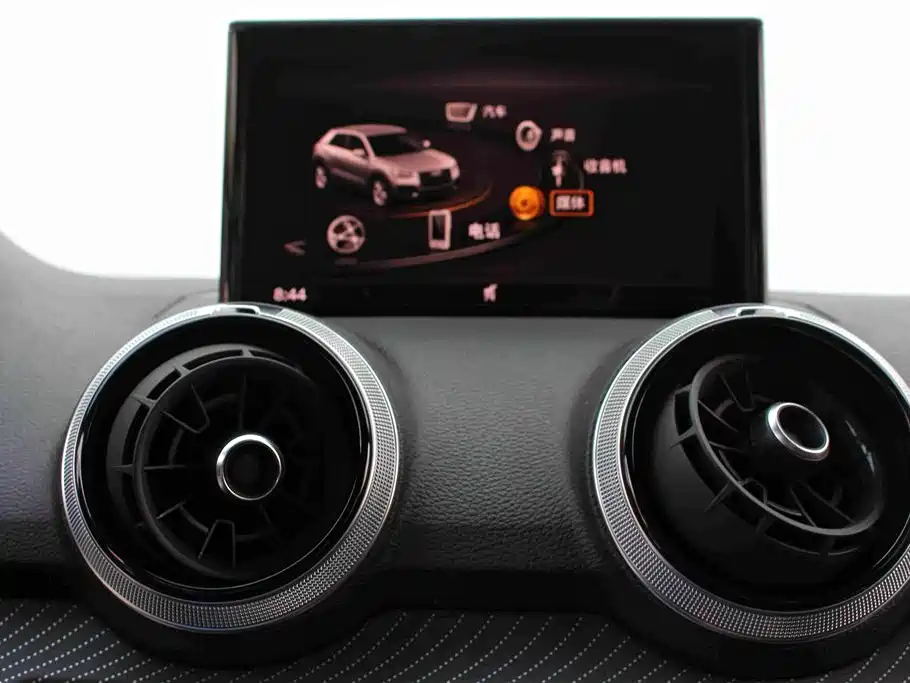 Audi Q2L — миниатюра 9