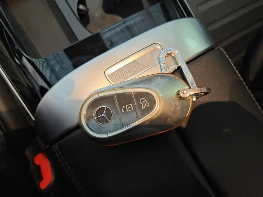 Mercedes-Benz C-Class — миниатюра 9