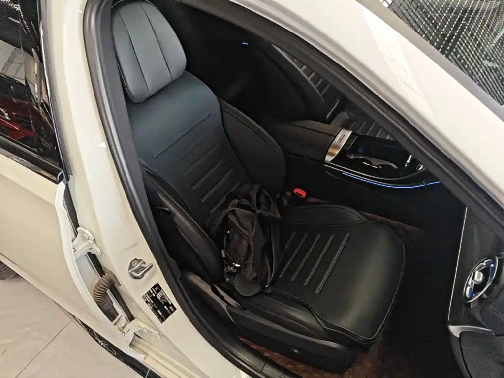 Mercedes-Benz C-Class — миниатюра 25