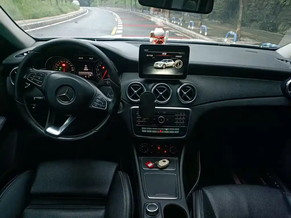 Mercedes-Benz GLA — миниатюра 14