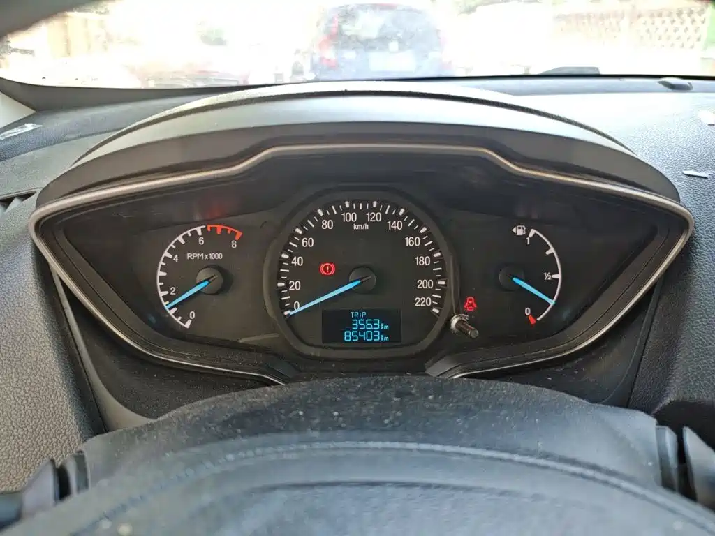 Ford Escort — миниатюра 7