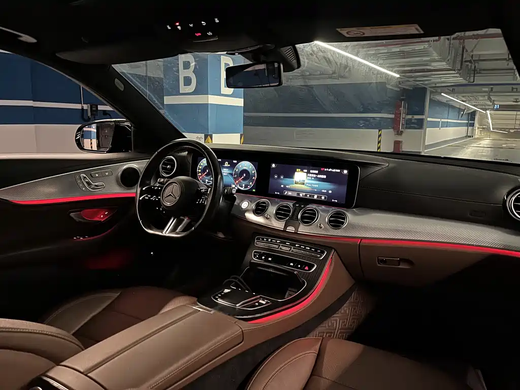 Mercedes-Benz E-Class — миниатюра 14