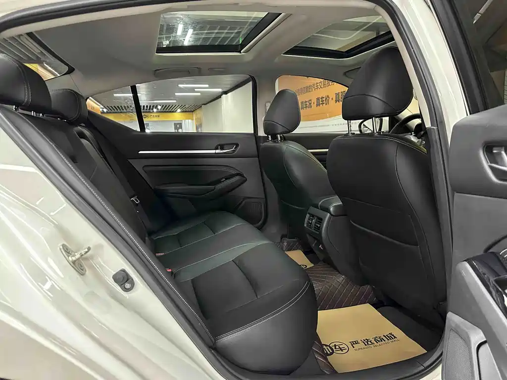 Nissan Teana — миниатюра 10