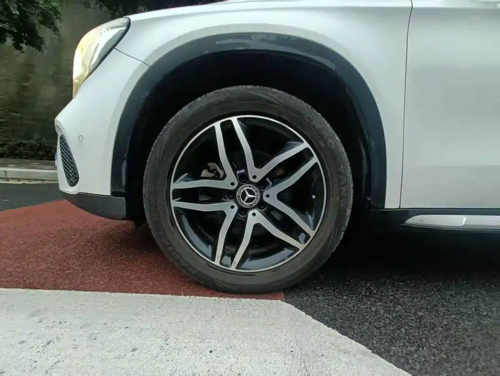 Mercedes-Benz GLA — миниатюра 16