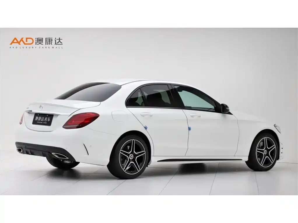 Mercedes-Benz C-Class — миниатюра 3