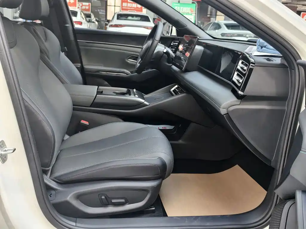 BYD Qin L — миниатюра 6