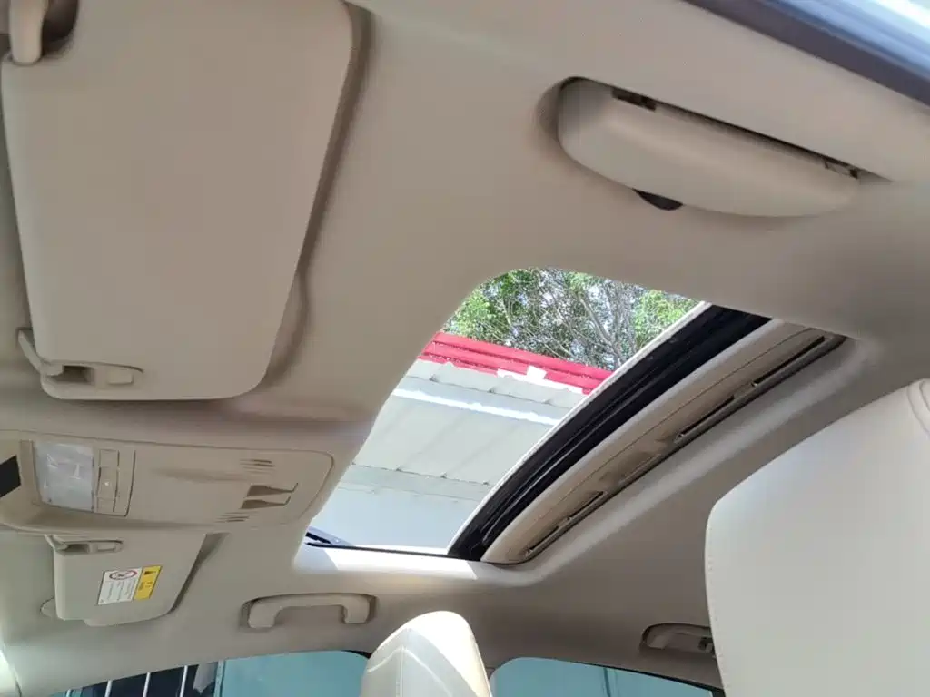 Buick Verano — миниатюра 18