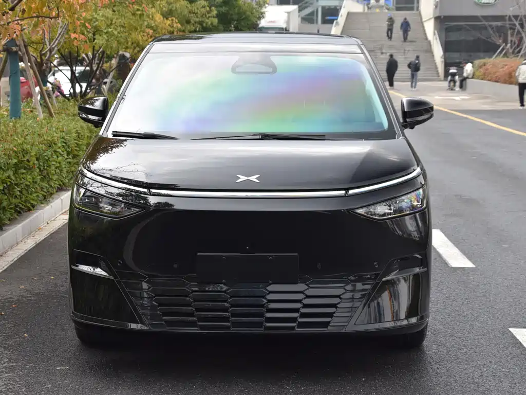 XIAOPENG X9