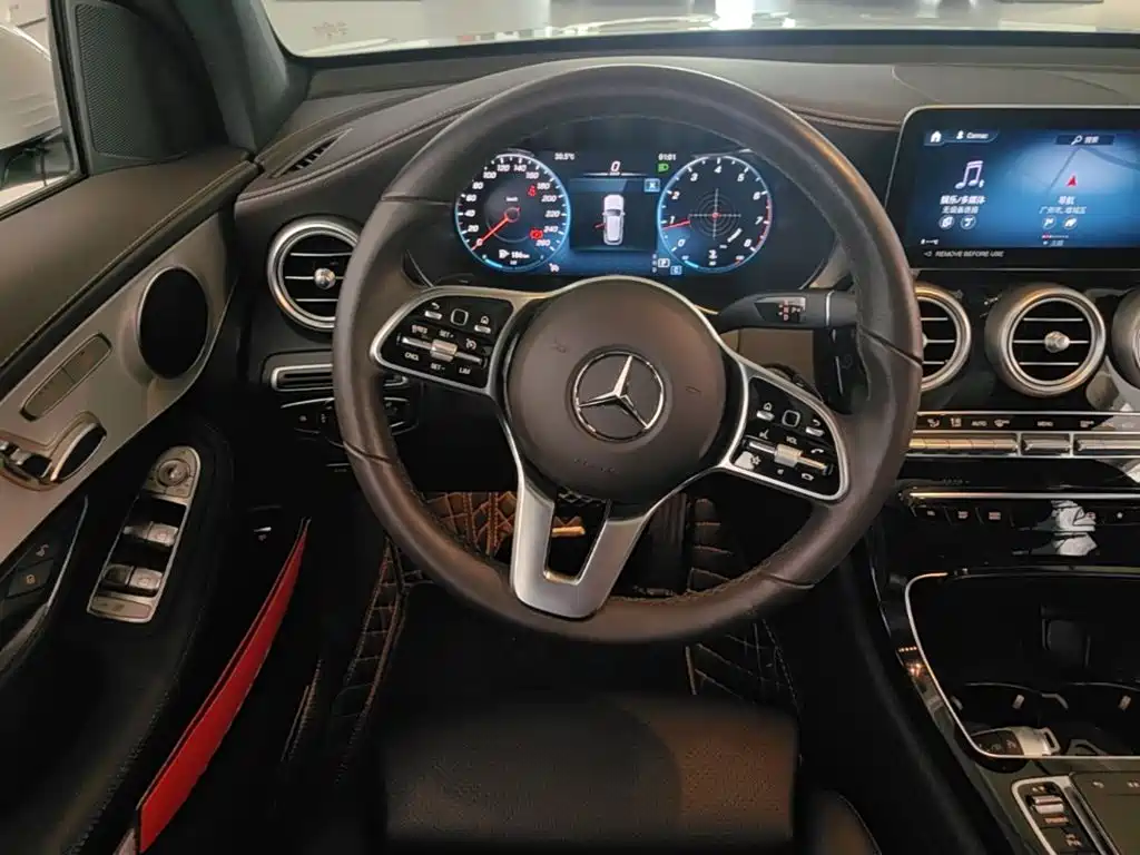 Mercedes-Benz GLC — миниатюра 11