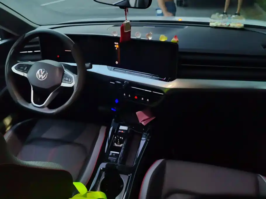 Volkswagen Lamando — миниатюра 12
