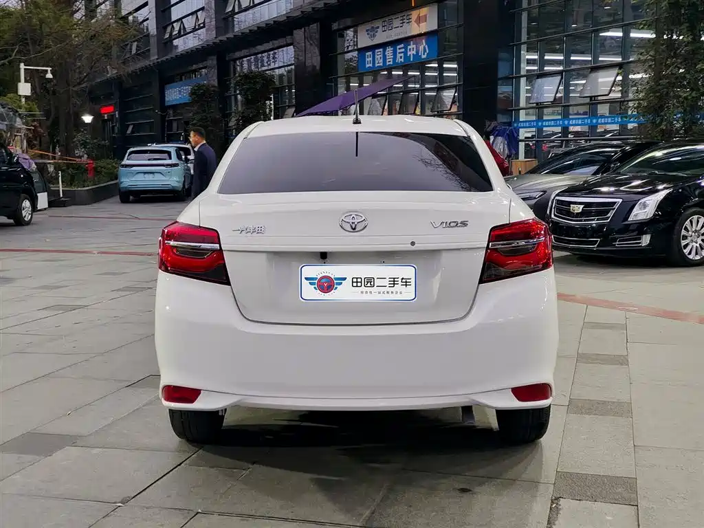 TOYOTA VIOS