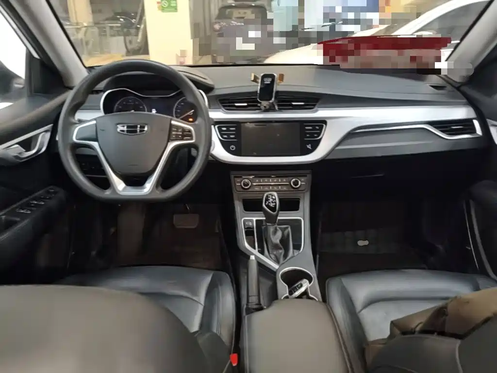 Geely Vision — миниатюра 10