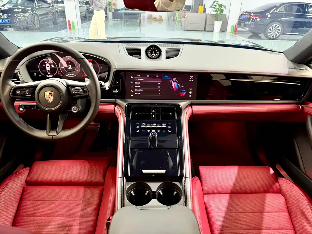Porsche Panamera — миниатюра 26