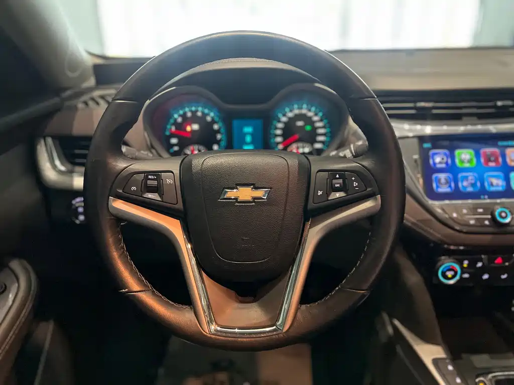 Chevrolet Malibu — миниатюра 11