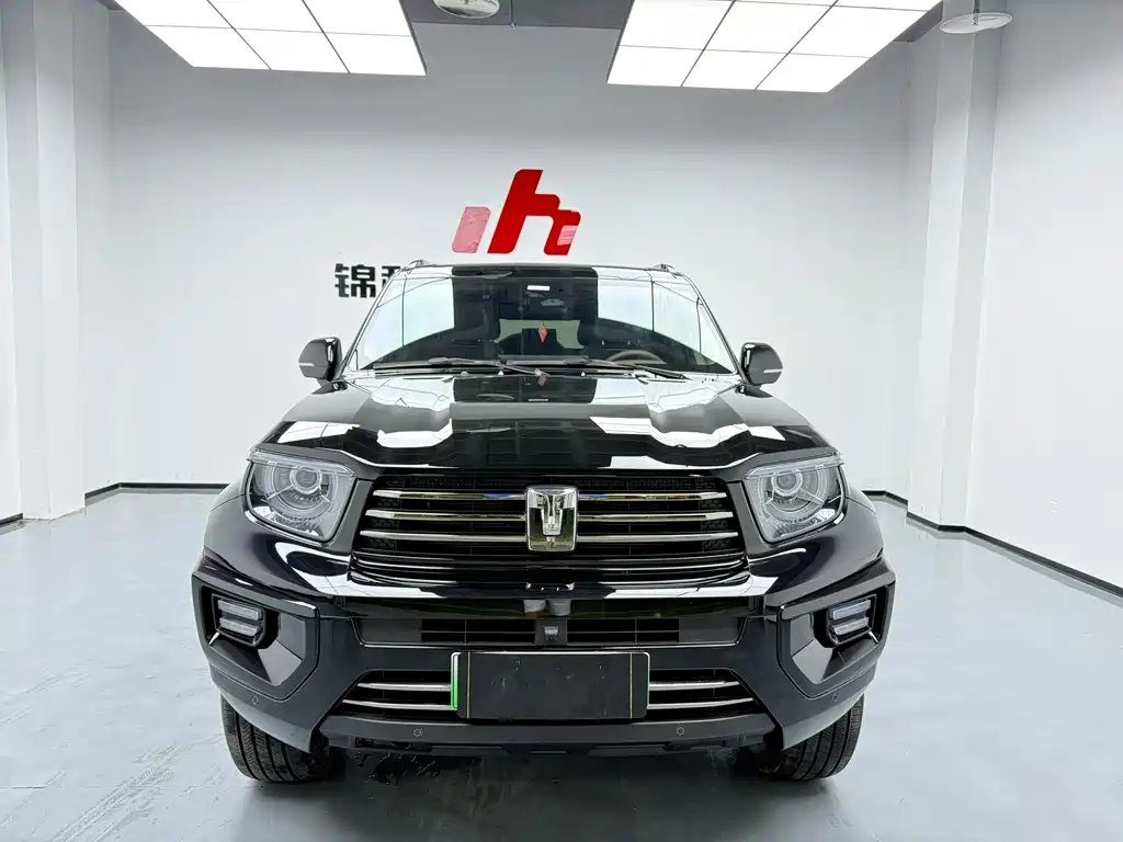 TANK TANK 700 NEW ENERGY