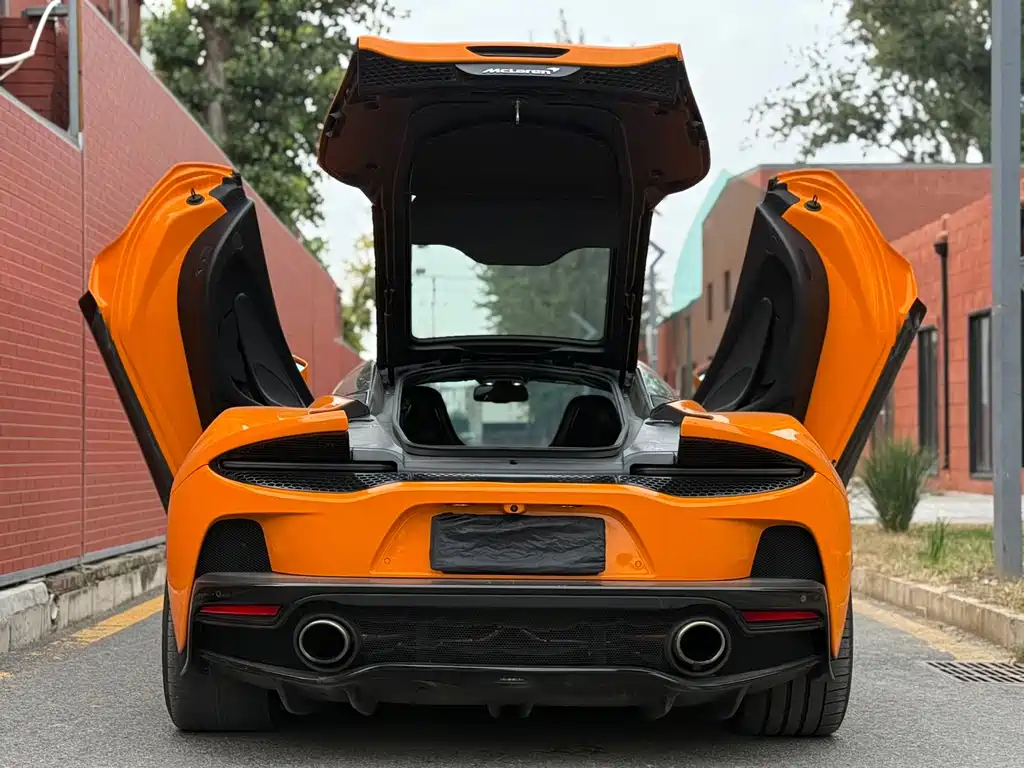 McLaren GT — миниатюра 16