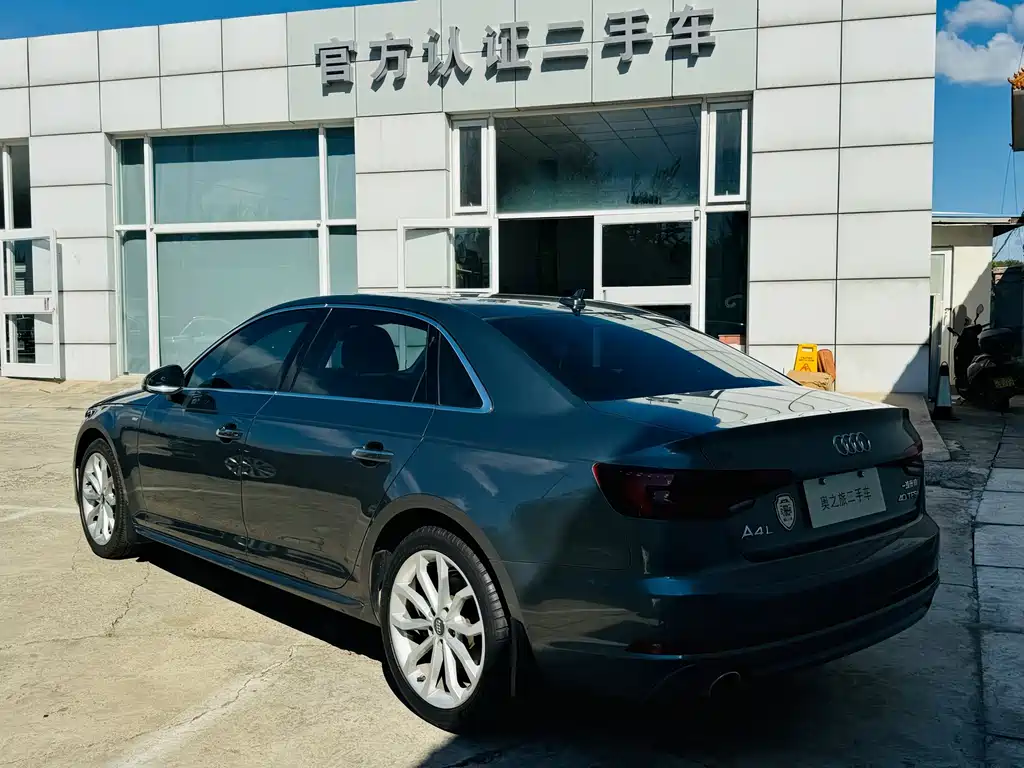 Audi A4L — миниатюра 5