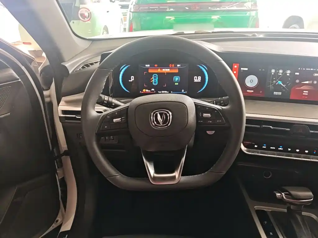 Changan CS35PLUS — миниатюра 11